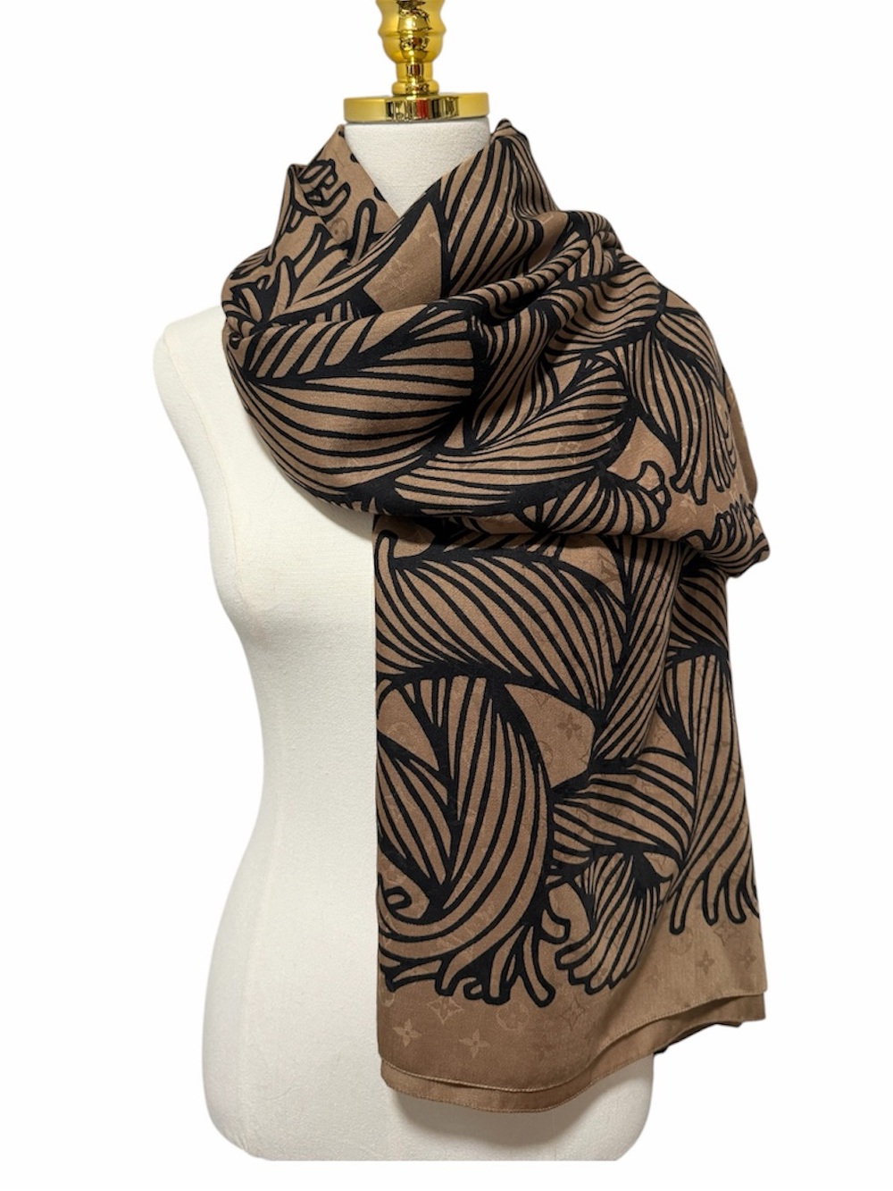 Louis Vuitton x Christopher Nemeth Oversized Monogram Rope Shawl Wrap 55x77